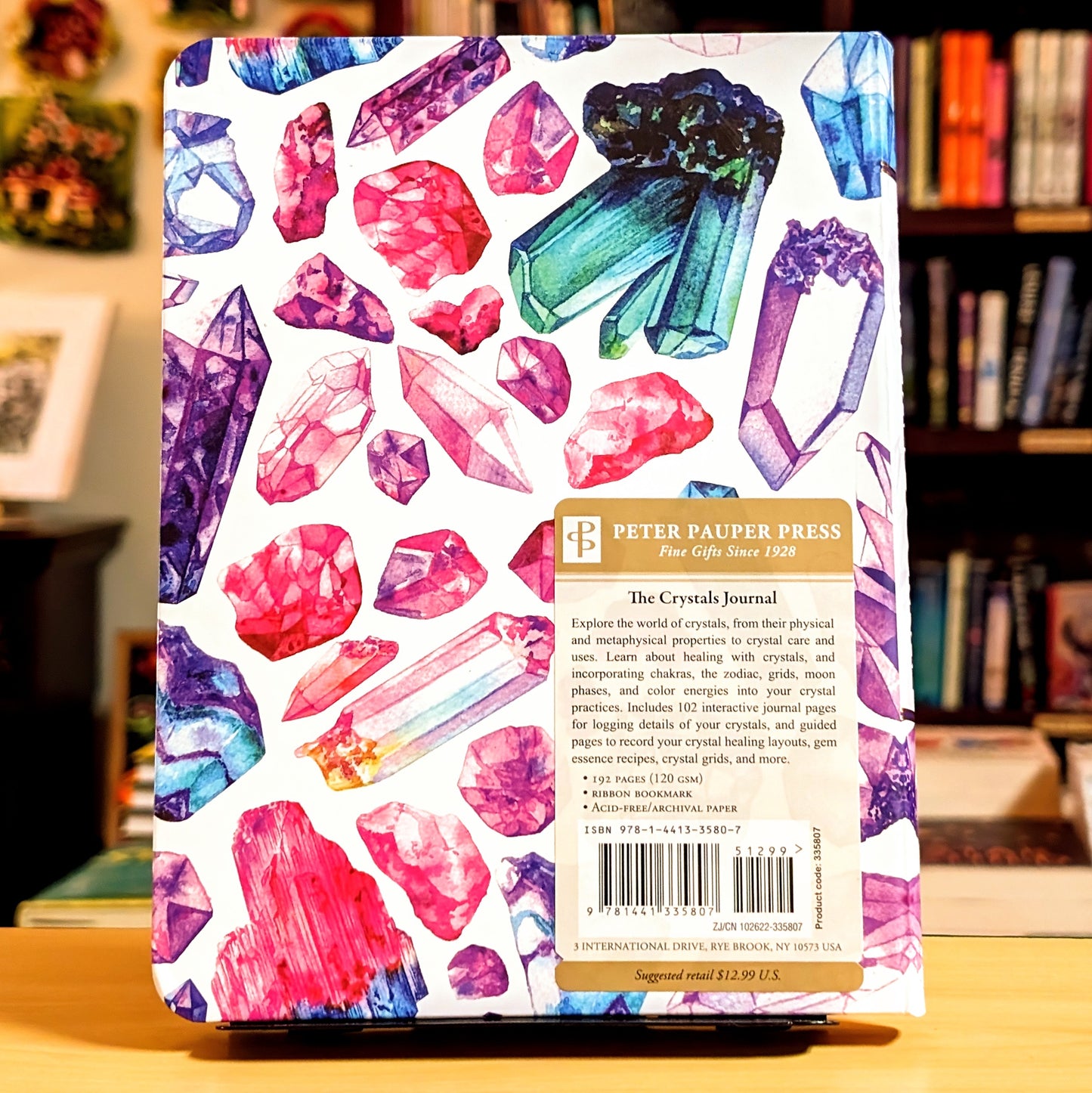 Crystals Journal: Integrate the Healing Powers of Crystals Into Your Life