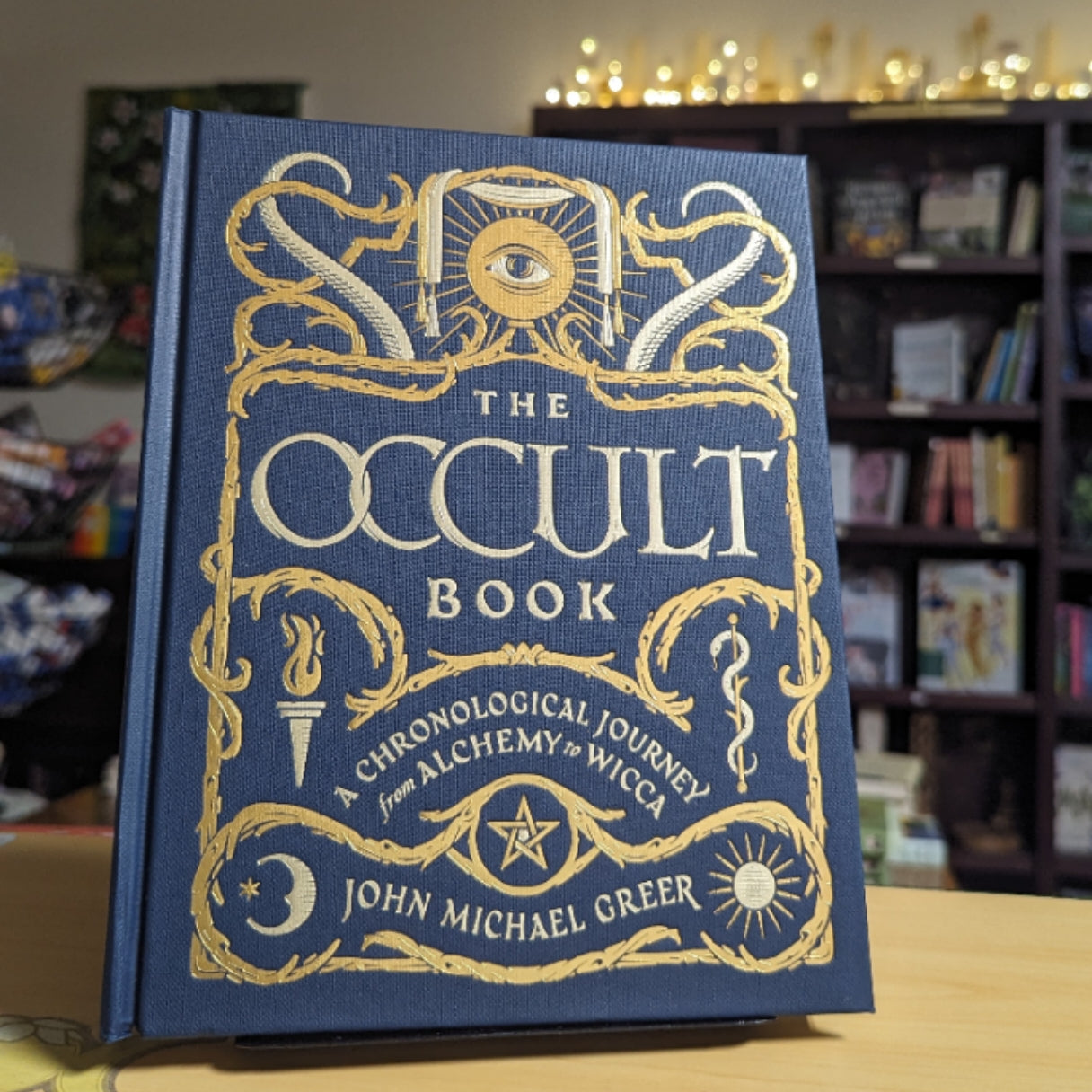 The Occult Book: A Chronological Journey from Alchemy to Wicca (Union Square & Co. Chronologies)