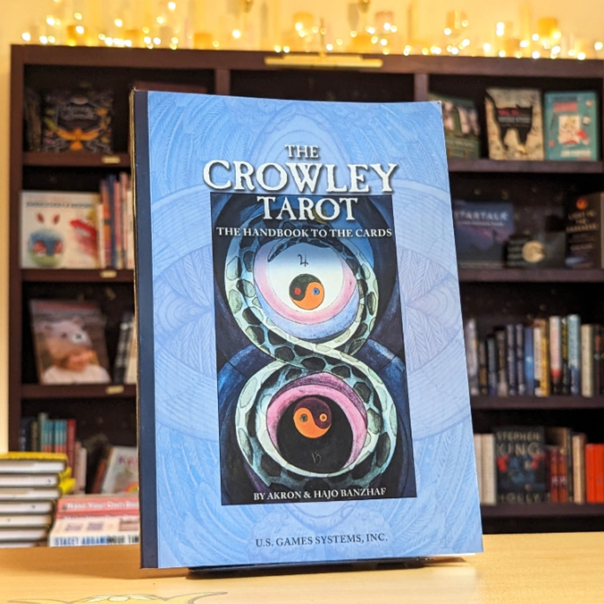 The Crowley Tarot: The Handbook to the Cards