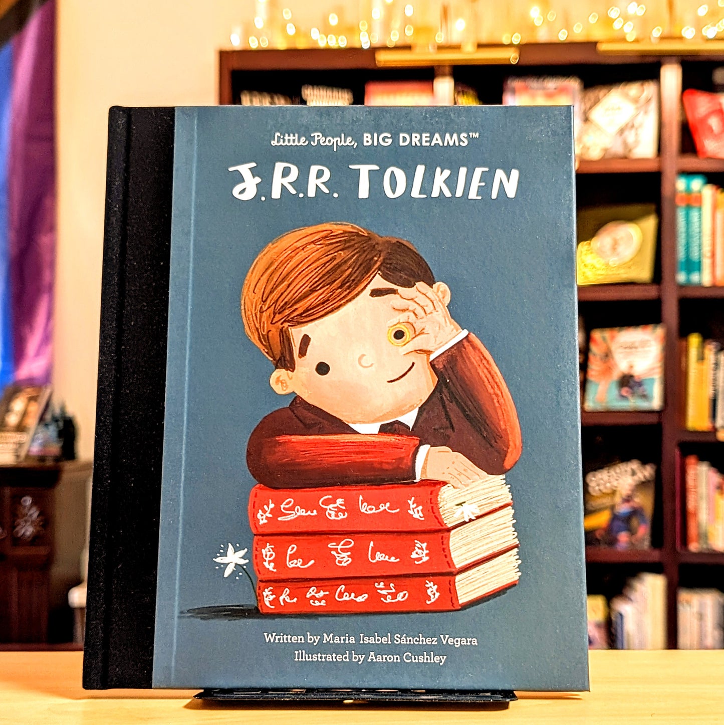 Little People, Big Dreams: J. R. R. Tolkien