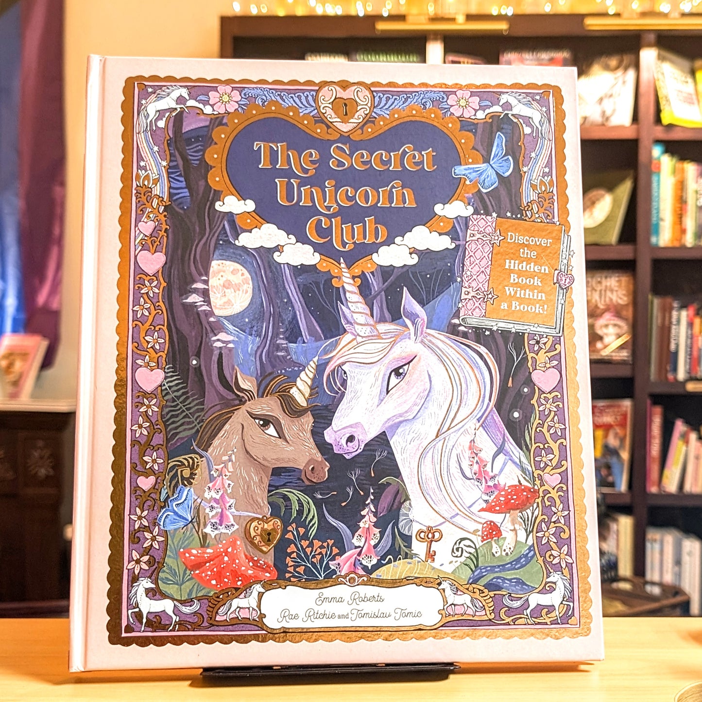 Secret Unicorn Club: Discover the Hidden Book Within a Book!