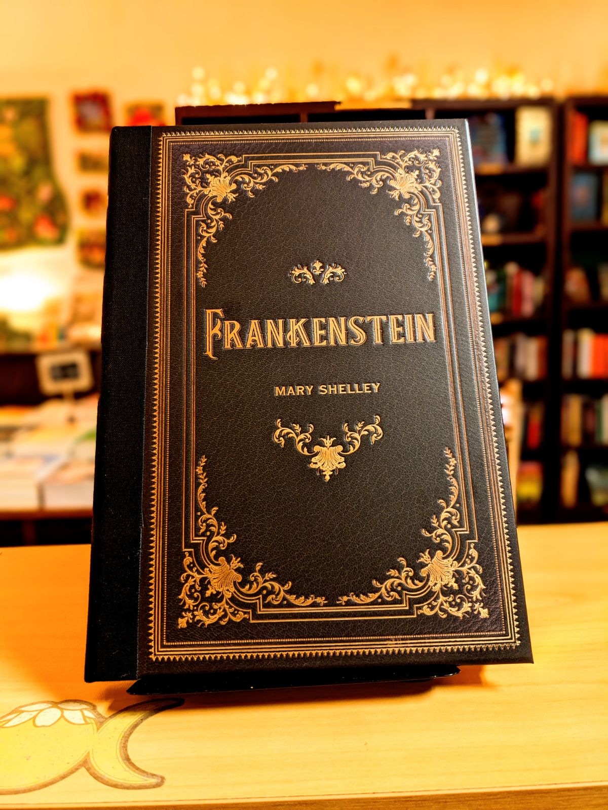 Frankenstein (Masterpiece Library Edition)