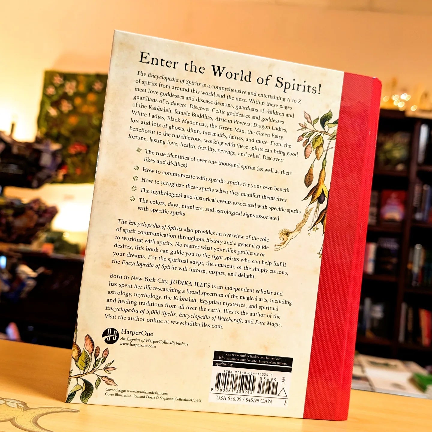 Encyclopedia of Spirits: The Ultimate Guide to the Magic of Saints, Angels, Fairies, Demons, and Ghosts (Witchcraft & Spells)