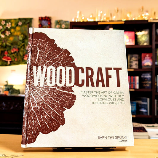 Woodcraft: Master the Art of Green Woodworking with Key Techniques and Inspiring Projects