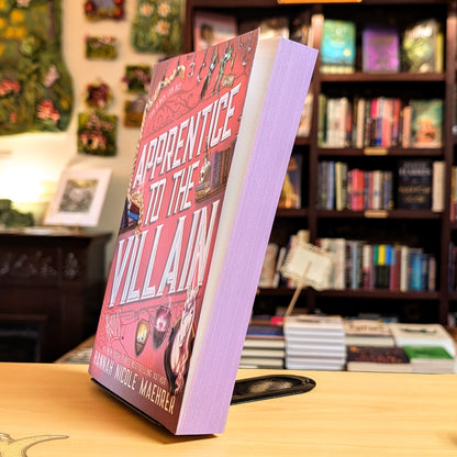 Apprentice to the Villain (Assistant and the Villain, 2)