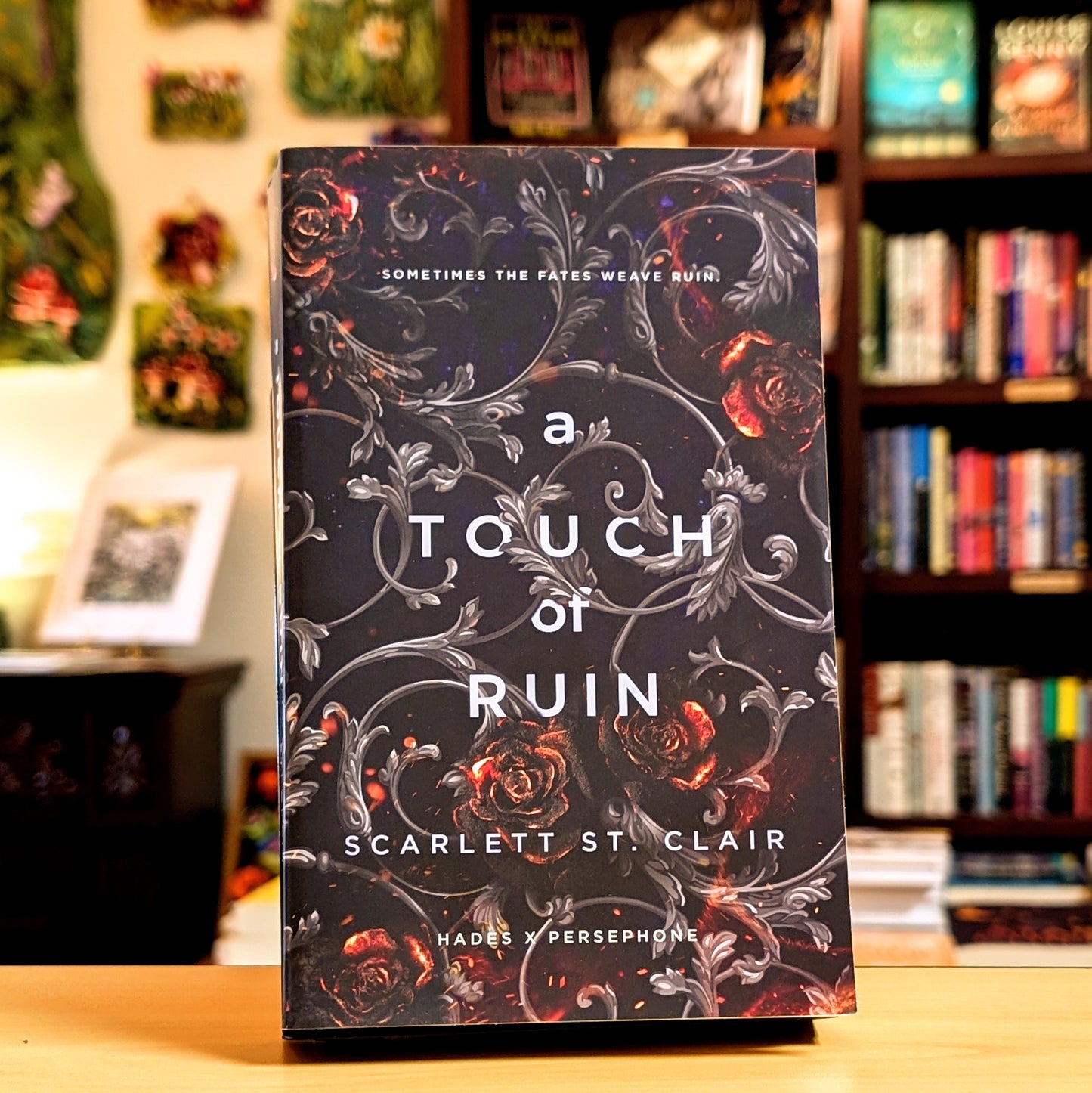 A Touch of Ruin (Hades x Persephone Saga, 3)