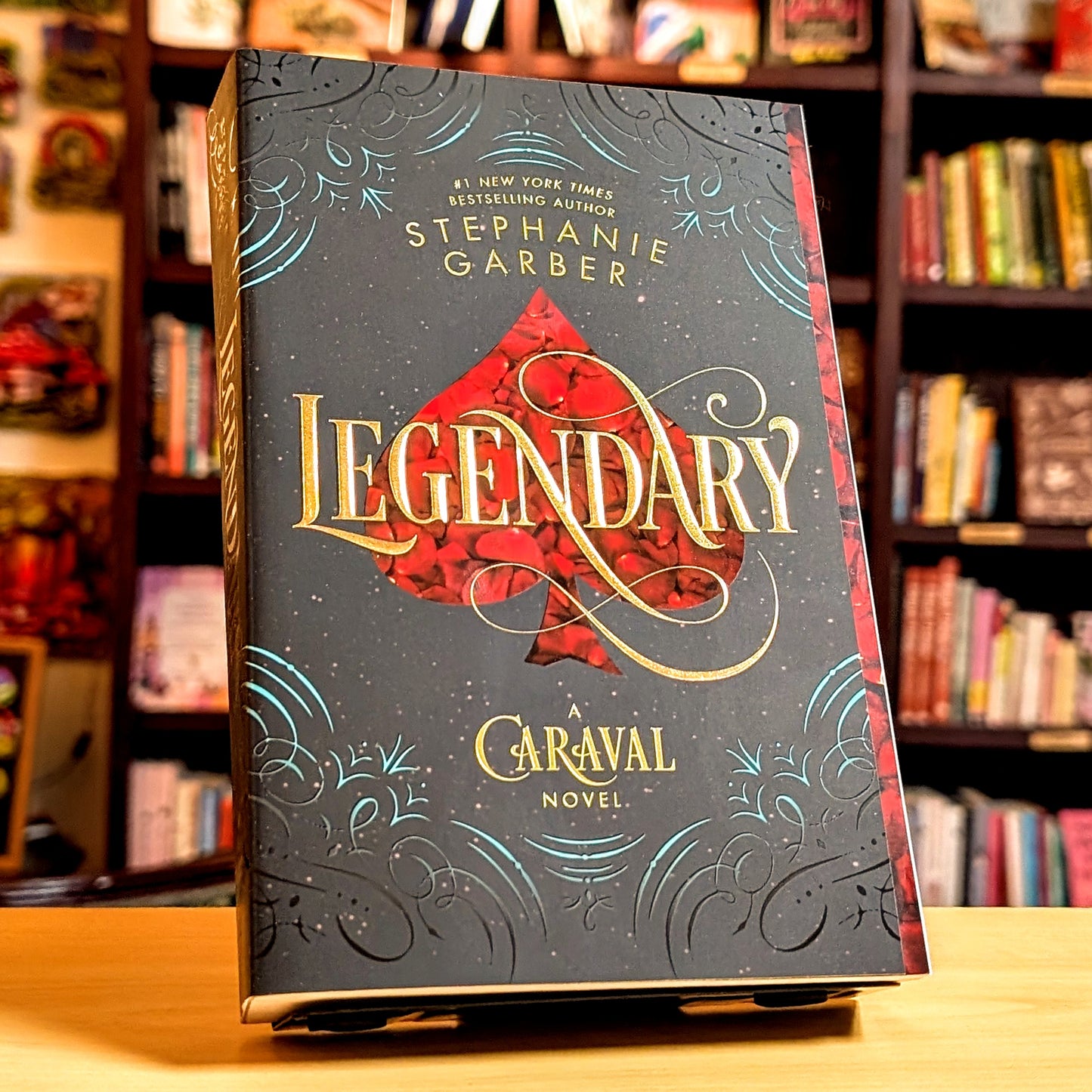 Legendary (Caraval, 2)