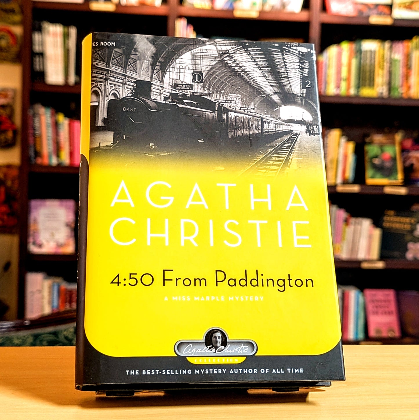 4:50 From Paddington: A Miss Marple Mystery (Agatha Christie Collection)