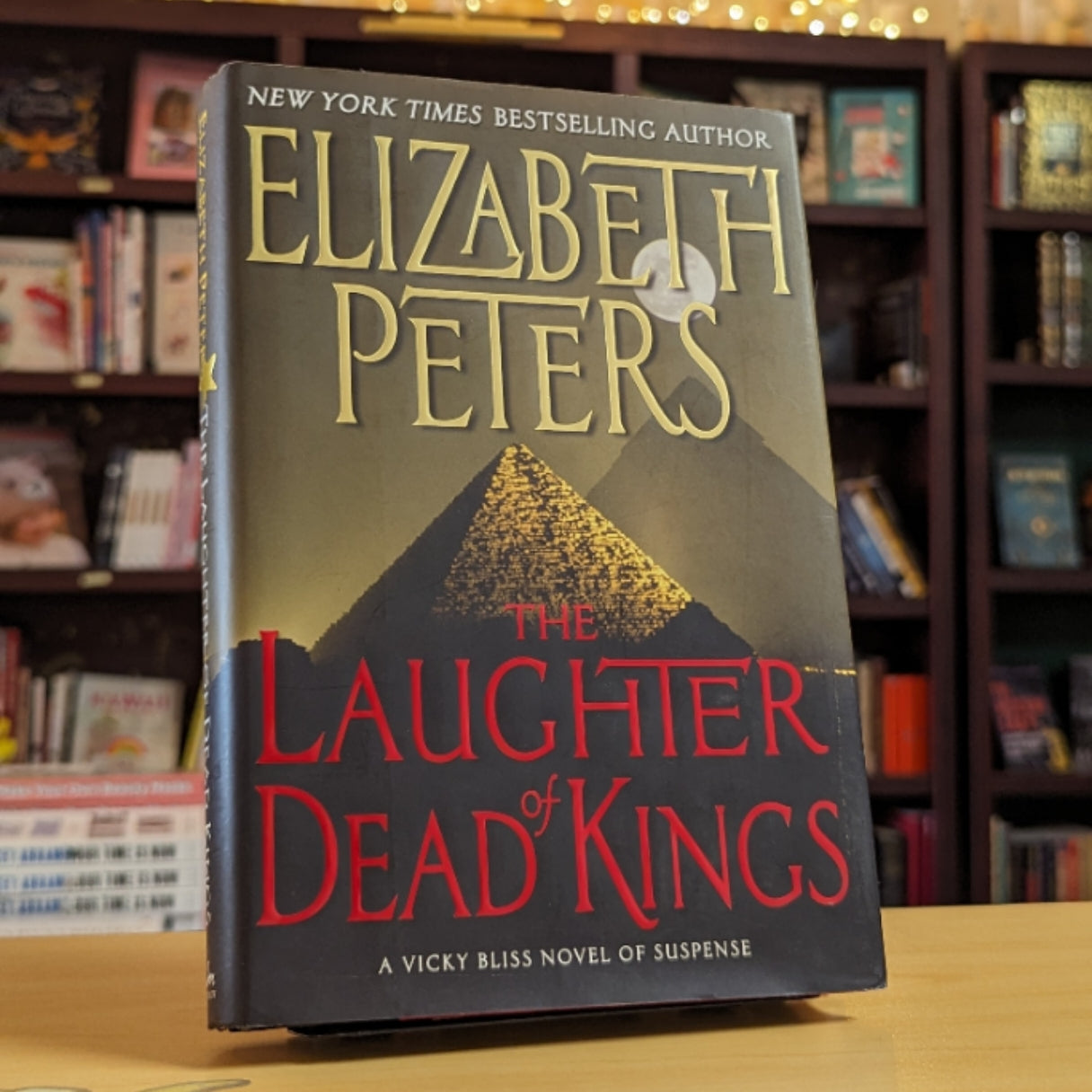 Laughter of Dead Kings (Vicky Bliss, No. 6)