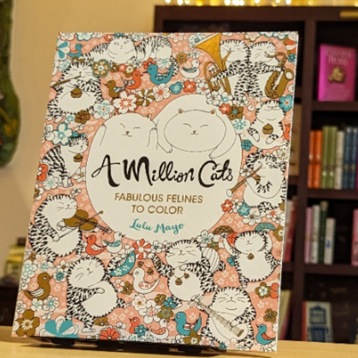 A Million Cats: Fabulous Felines to Color (Volume 1) (A Million Creatures to Color)