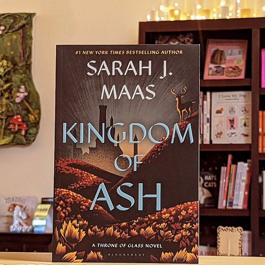 Kingdom of Ash (Throne of Glass, 7)