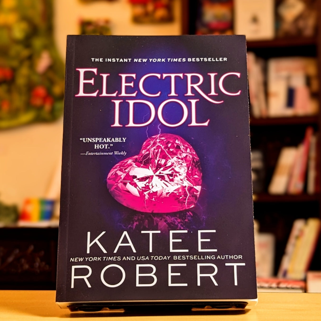 Electric Idol: A Deliciously Forbidden Modern Retelling of Psyche and Eros