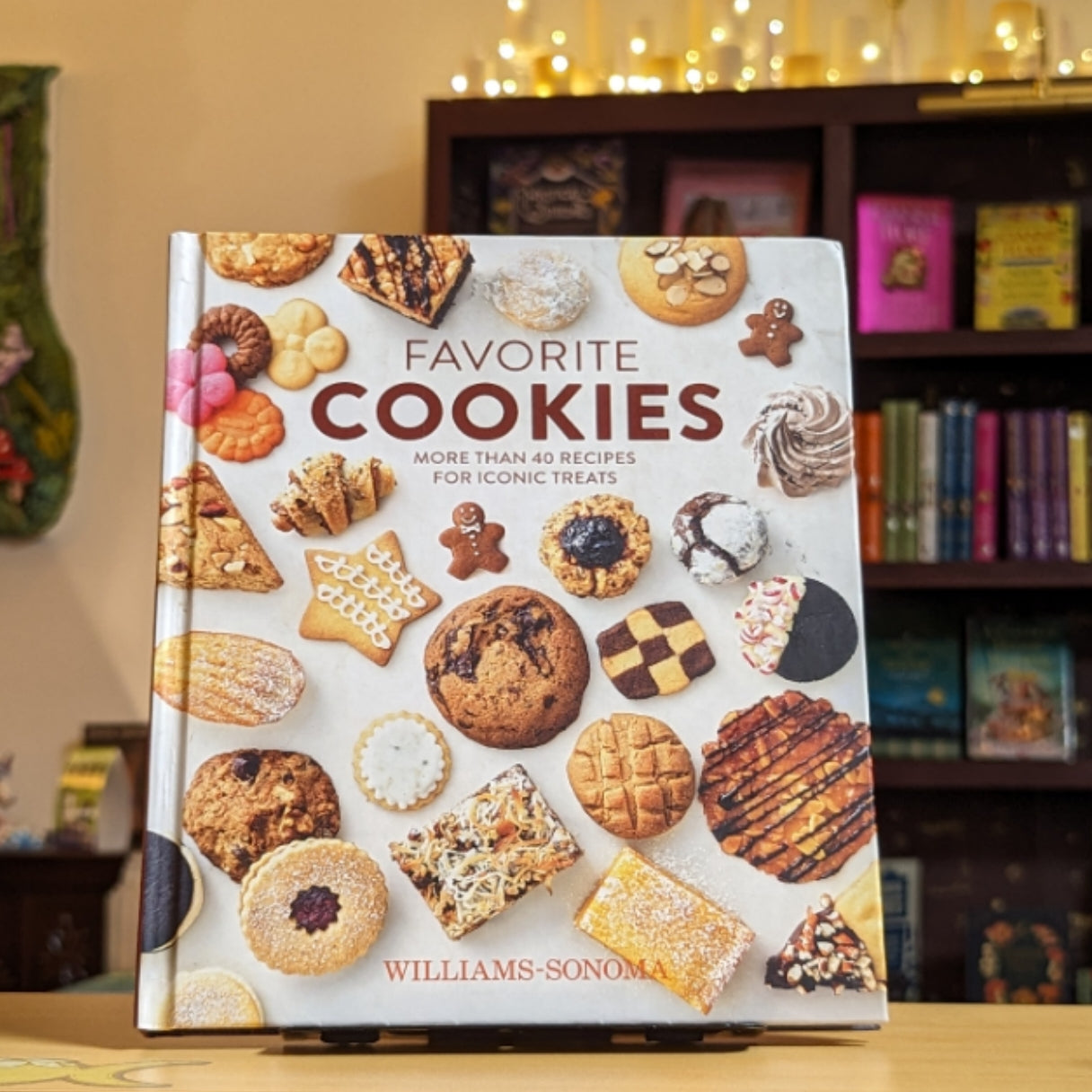 Favorite Cookies: More than 40 Recipes for Iconic Treats
