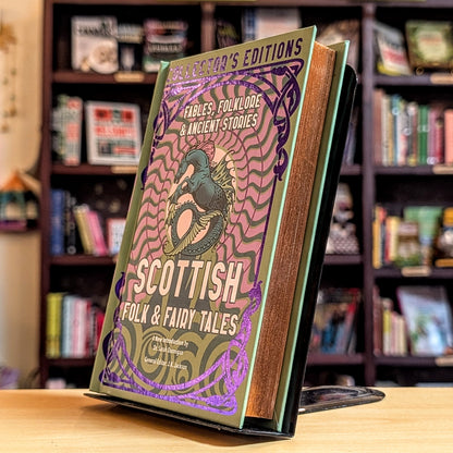 Scottish Folk & Fairy Tales: Ancient Wisdom, Fables & Folkore (Flame Tree Collector's Editions)