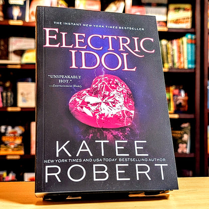 Electric Idol: A Deliciously Forbidden Modern Retelling of Psyche and Eros
