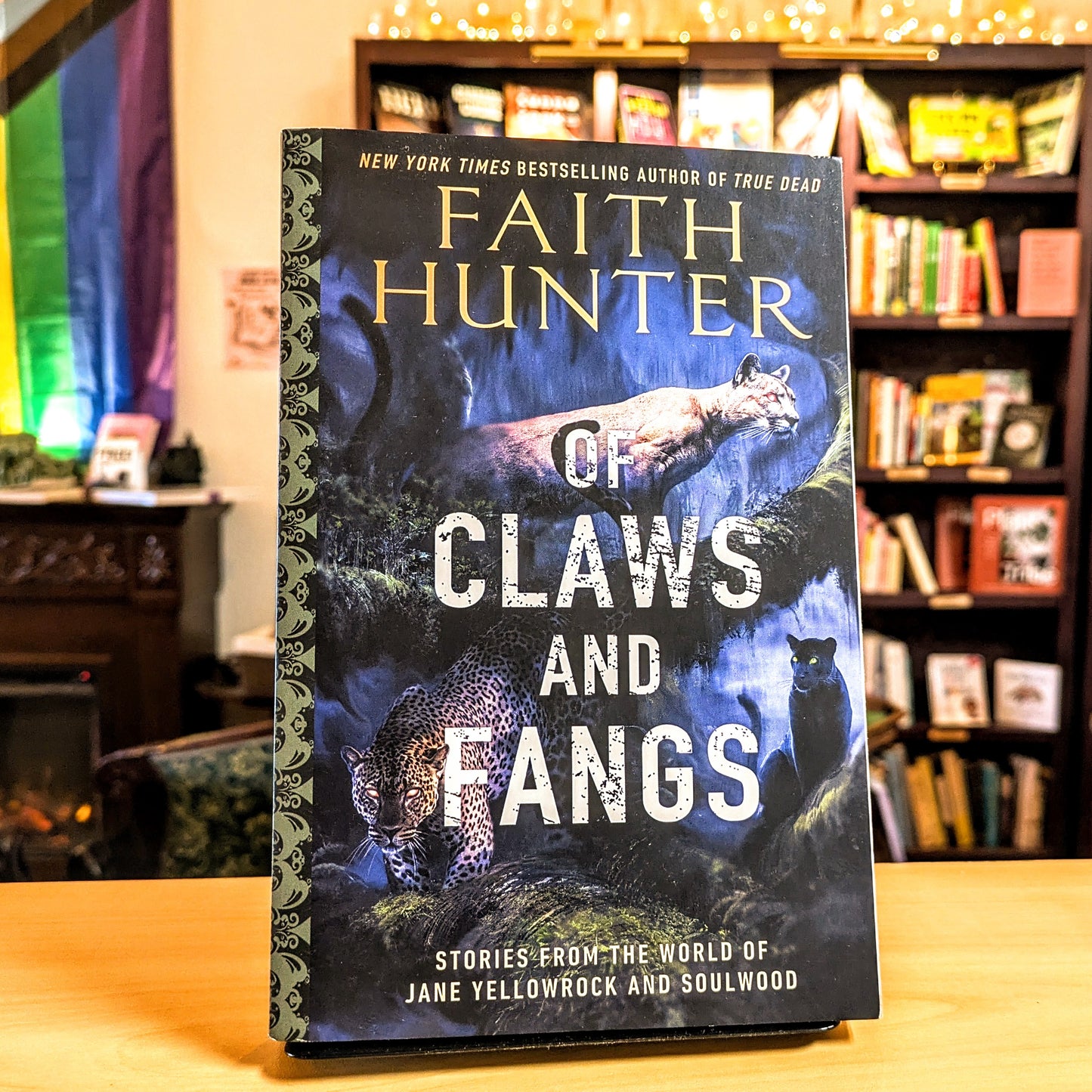 Of Claws and Fangs: Stories from the World of Jane Yellowrock and Soulwood