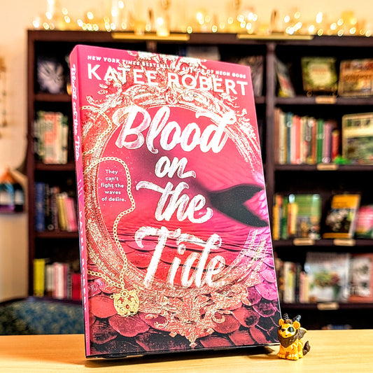 Blood on the Tide (Crimson Sails)