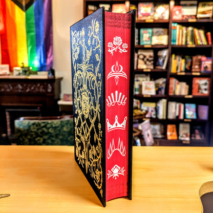 Lightlark: Collector's Edition (the Lightlark Saga Book 1): Volume 1