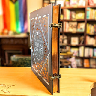 The Complete Tarot & Oracle Journal