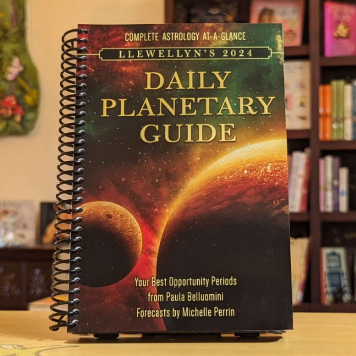 Llewellyn's 2024 Daily Planetary Guide: Complete Astrology At-A-Glance (Llewellyn's Daily Planetary Guides)